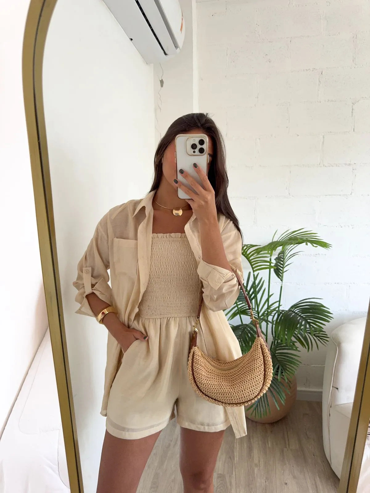 Conjunto April